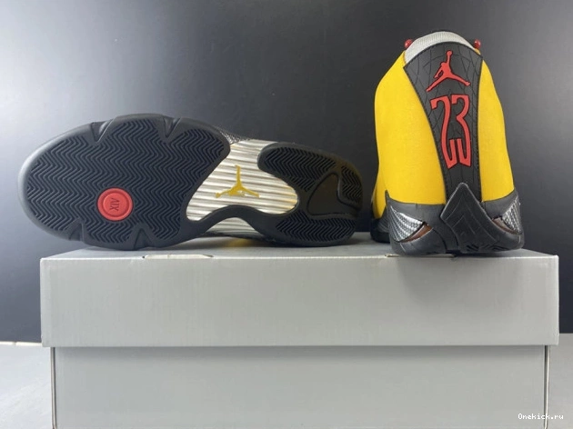 One Kick BQ3685-706 14 UNIVERSITY AIR JORDAN GOLD RETRO 0807